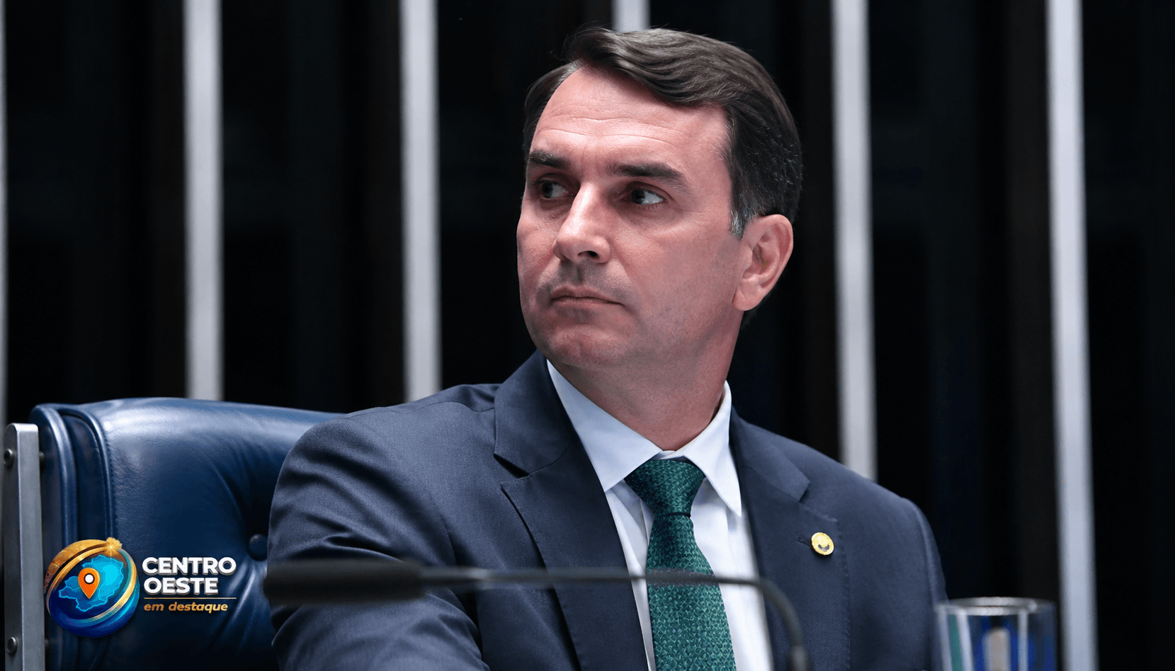 Flavio Bolsonaro reage a vazamento sobre Banco Master